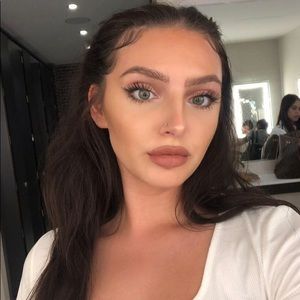 Meet your Posher, Josie